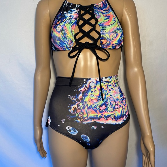 - UV black light reactive top and shorts - Picture 9 of 10